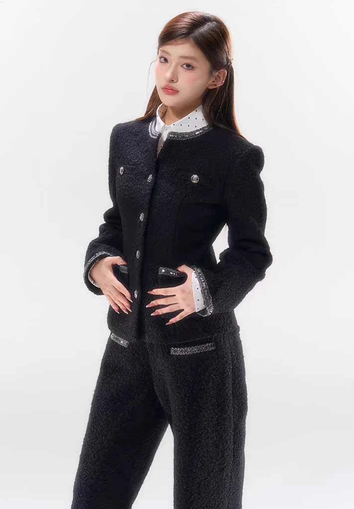 Double-Breasted Slim-Fit Tweed Jacket with Pocket Detail - Image 4