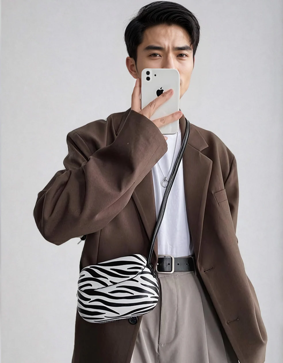 Minimal Rounded Mini Crossbody Bag - Image 15