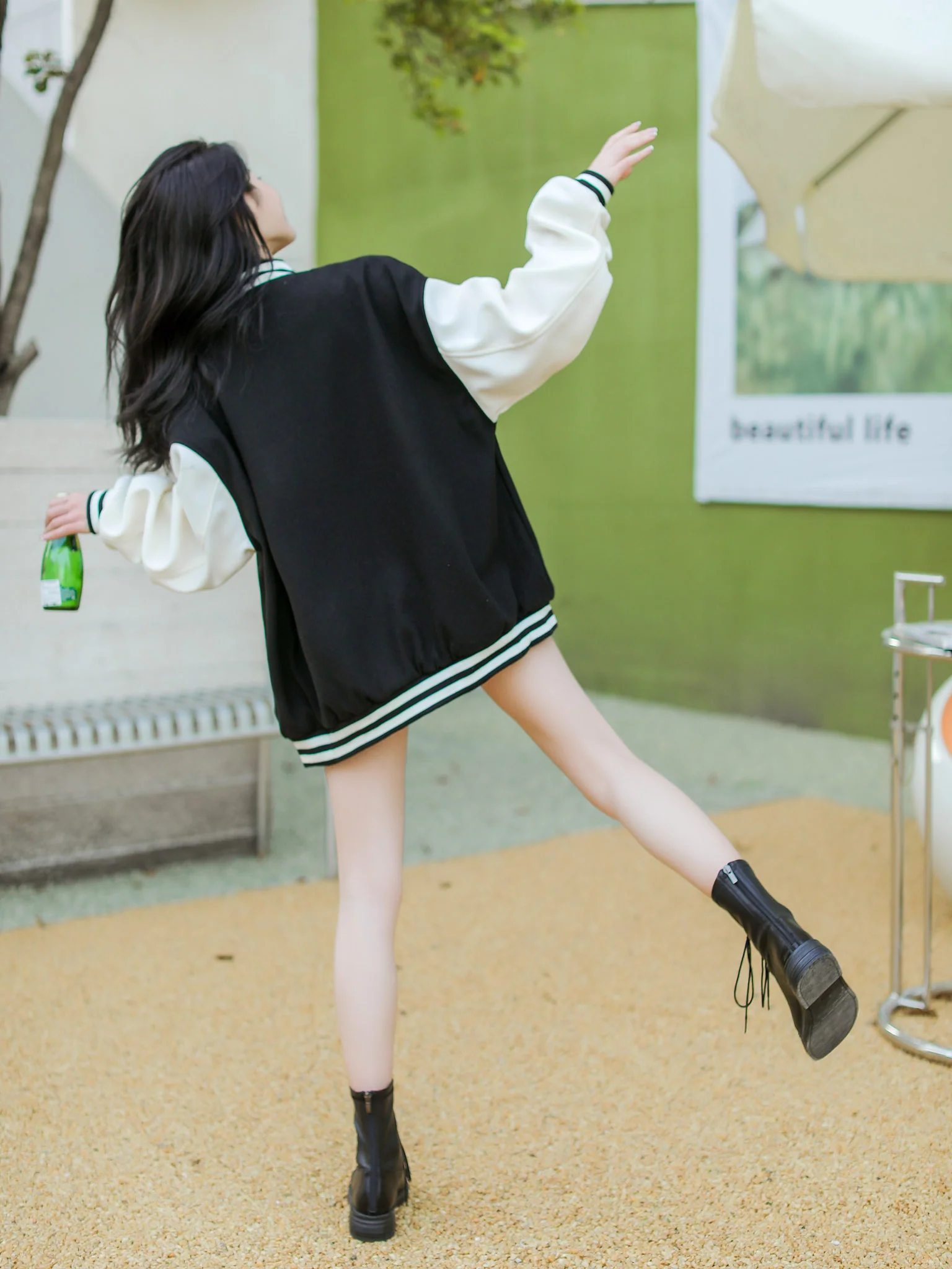 Oversized Vintage Graphic Baseball Jacket - Image 13