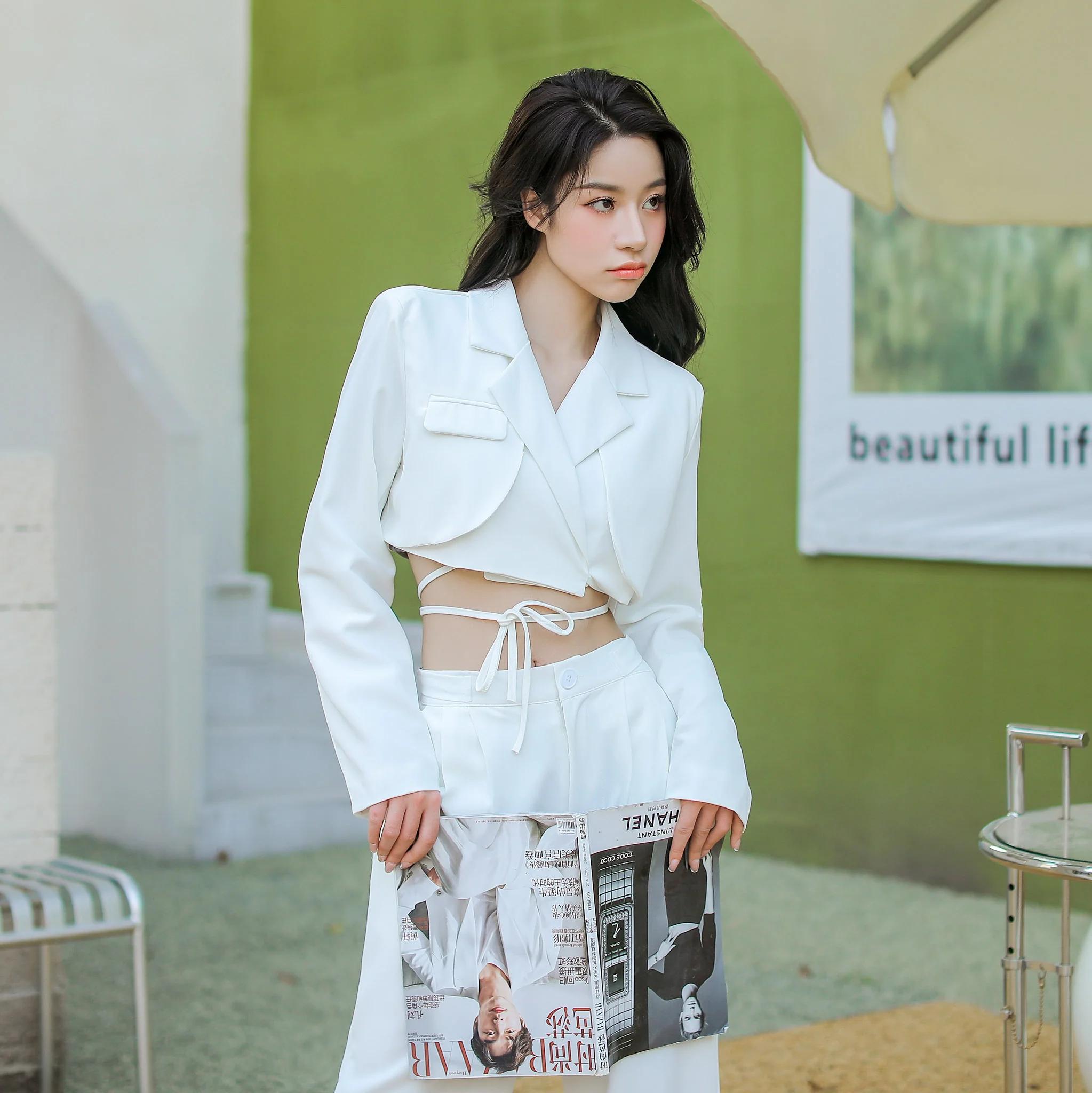 Slim Cropped Blazer with Rounded Hem Two-Piece Suit Set - Image 33