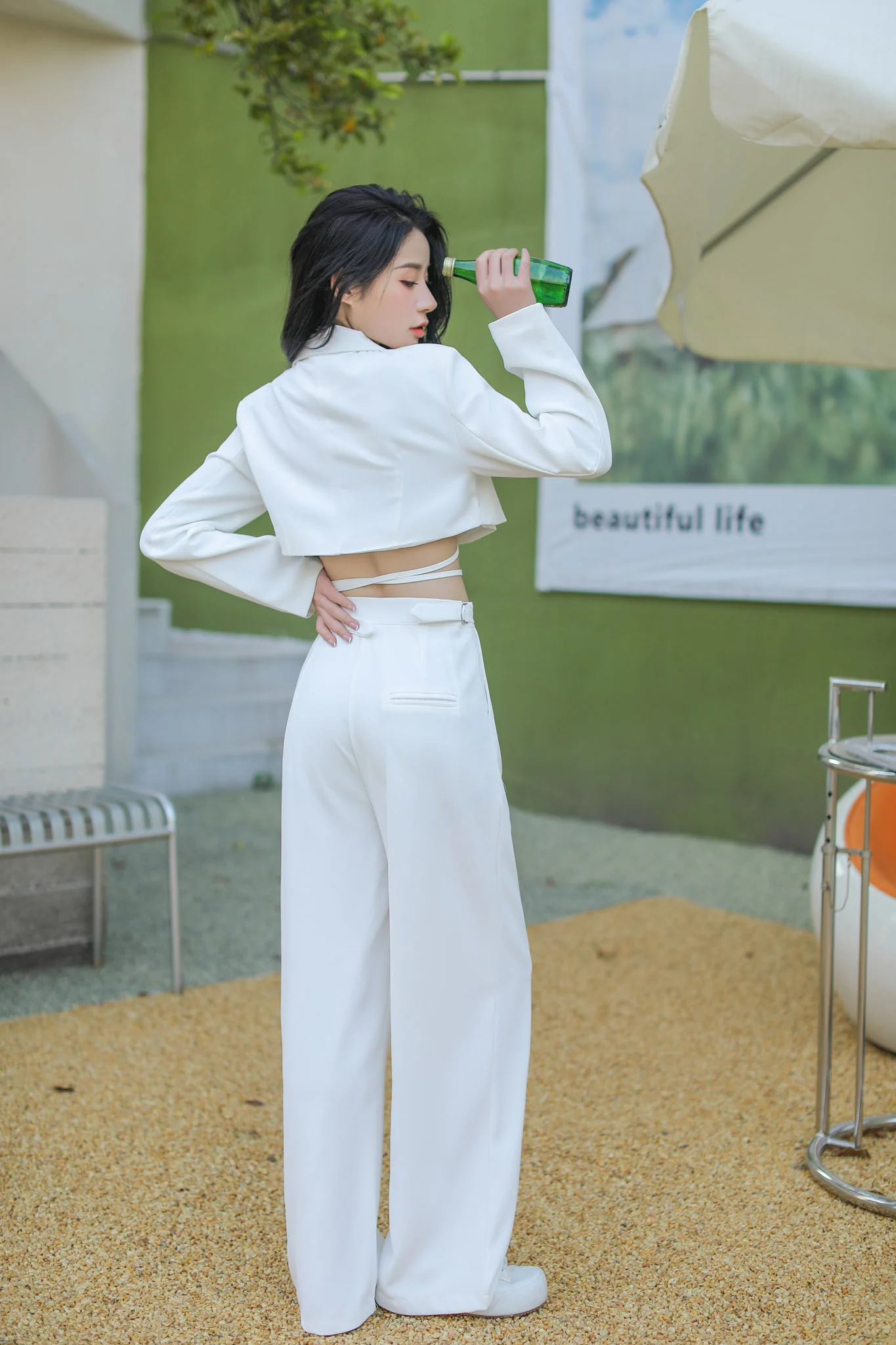 Slim Cropped Blazer with Rounded Hem Two-Piece Suit Set - Image 36