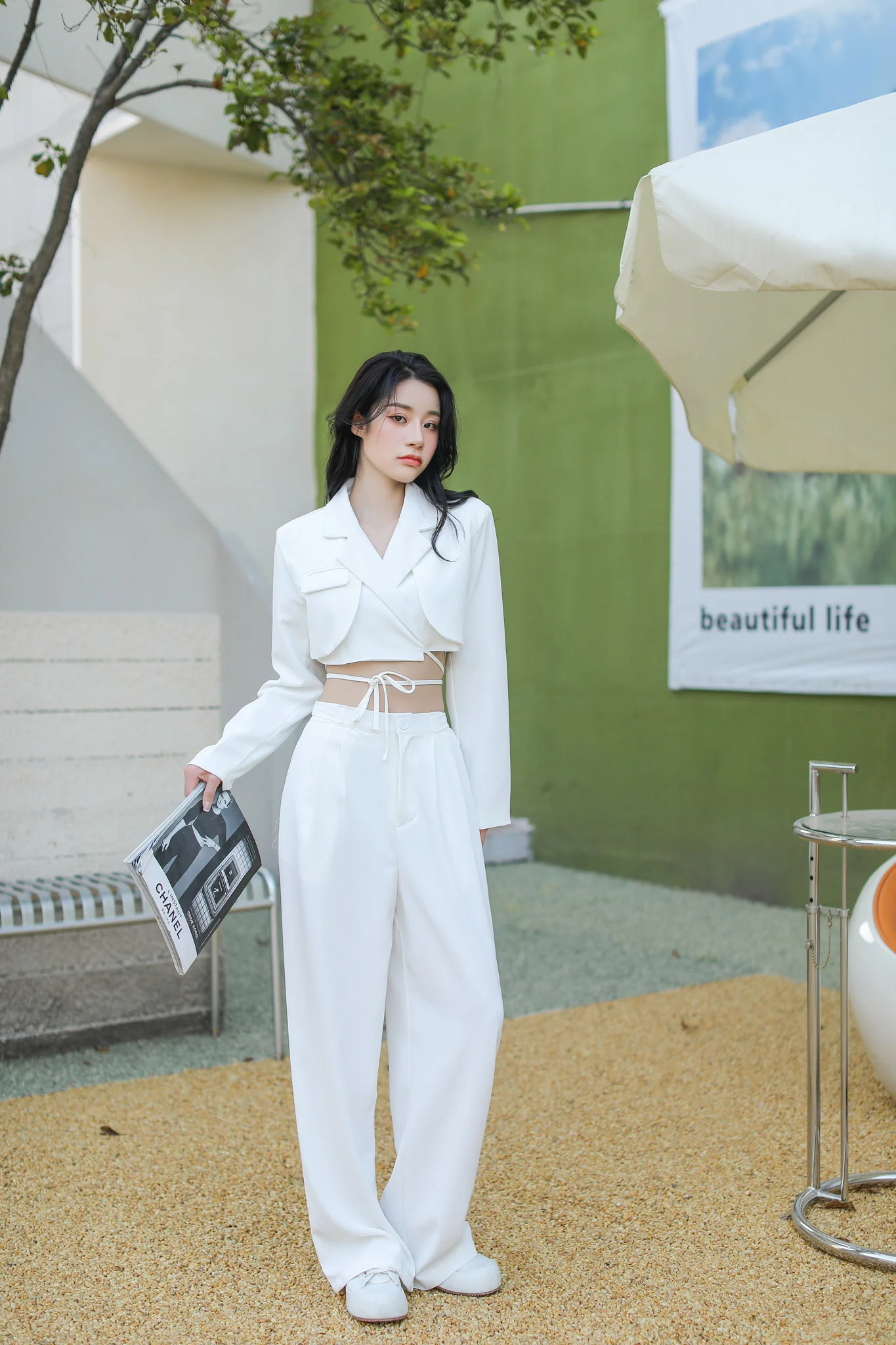 Slim Cropped Blazer with Rounded Hem Two-Piece Suit Set - Image 41