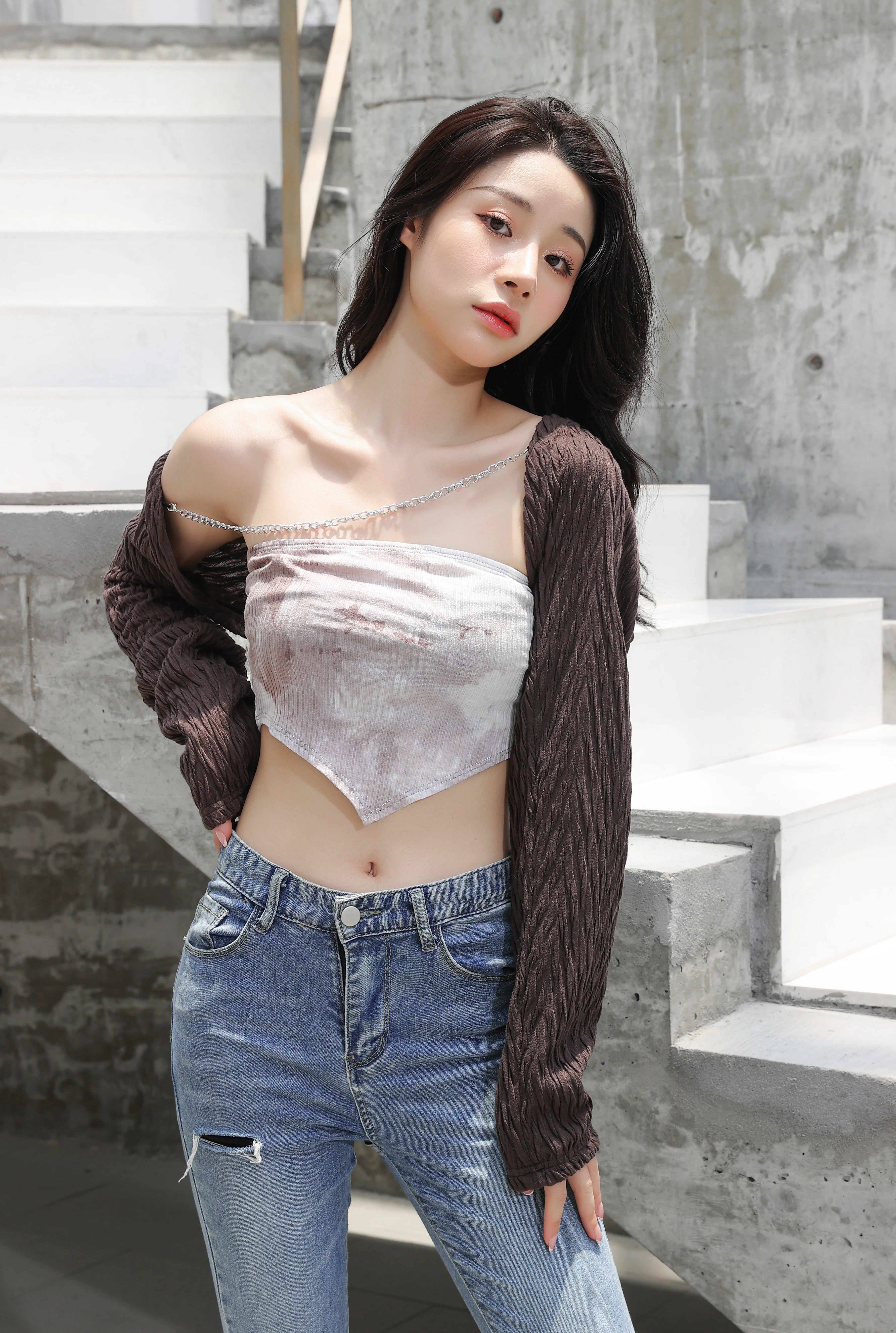 Textured Chain-Linked Shrug and Tie-Dye Crop Top - Image 3